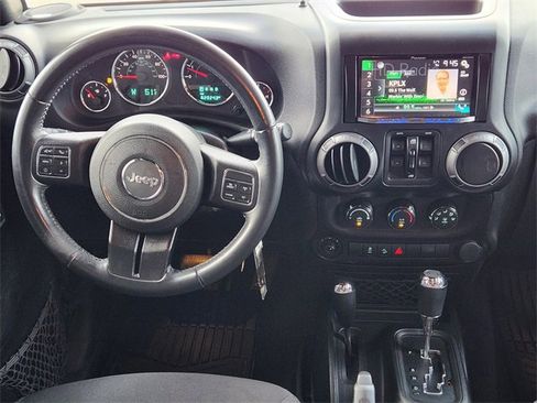 Used 2018 Jeep Wrangler Unlimited Sport S image 26