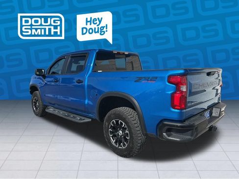 Used 2022 Chevrolet Silverado 1500 ZR2 w/ Technology Package AWD/4WD image 4