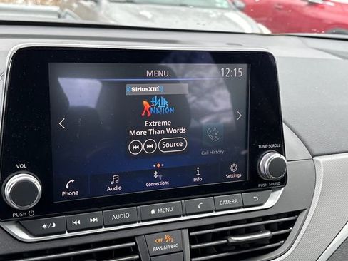 Certified 2024 Nissan Altima 2.5 SR image 12