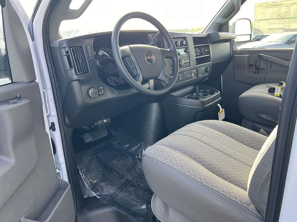 New 2026 GMC Savana 2500 w/ Driver Convenience Package RWD image 9