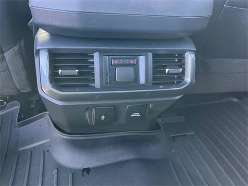 Certified 2023 Ford F150 Lariat w/ Equipment Group 502A High image 18