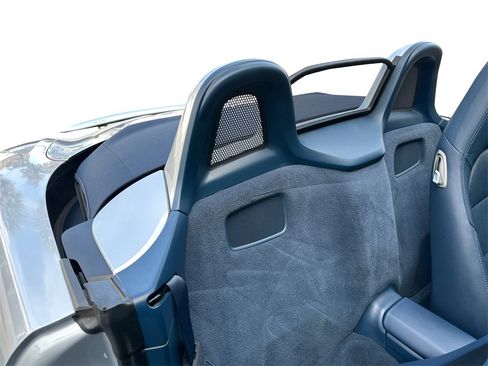 Used 2014 Porsche Boxster image 18