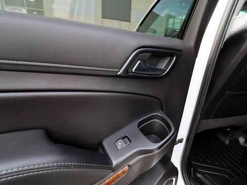 Used 2019 Chevrolet Tahoe Premier image 44