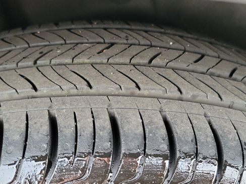 Used 2024 Kia Forte LXS w/ LXS Technology Package image 23