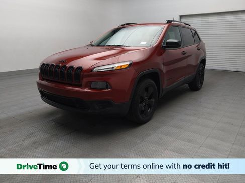 Used 2016 Jeep Cherokee Sport FWD image 1