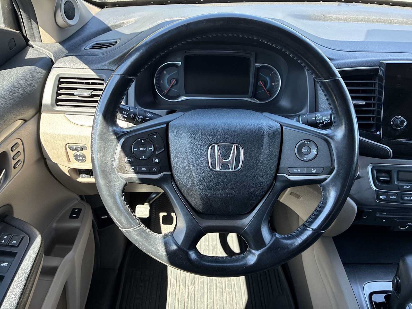 Used 2019 Honda Pilot EX-L image 11