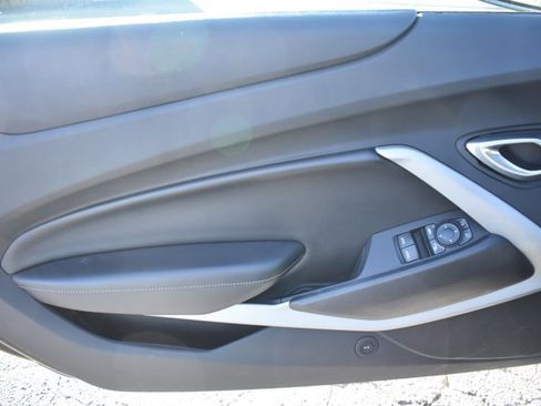 Used 2019 Chevrolet Camaro LT image 11