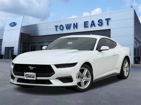 New 2026 Ford Mustang Coupe image 23
