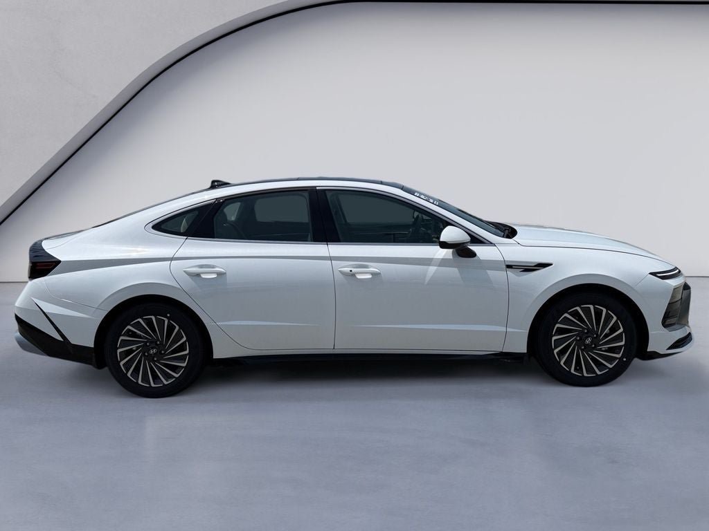 New 2026 Hyundai Sonata SEL FWD image 6