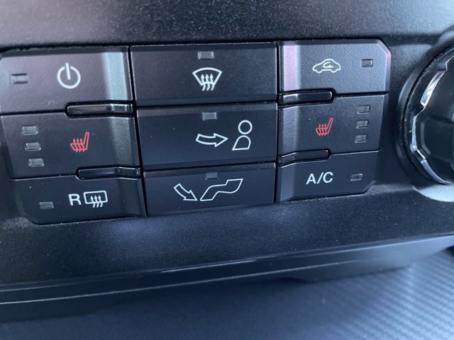 Used 2018 Ford F150 XLT w/ Equipment Group 302A Luxury AWD/4WD image 24