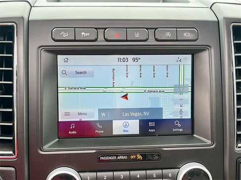 Used 2021 Ford Expedition Limited image 13