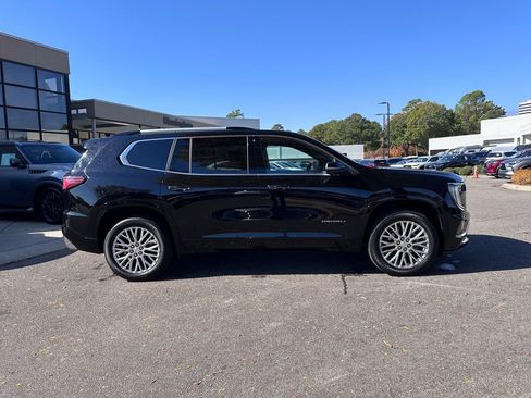 Used 2024 GMC Acadia Denali image 14