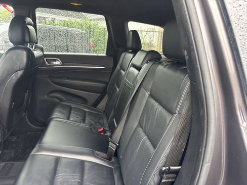 Used 2015 Jeep Grand Cherokee Limited AWD/4WD image 16