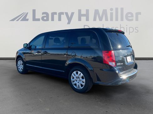 Used 2017 Dodge Grand Caravan SE w/ Power Window Group image 3