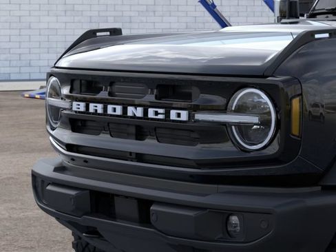New 2026 Ford Bronco Outer Banks w/ Sasquatch Package AWD/4WD image 22