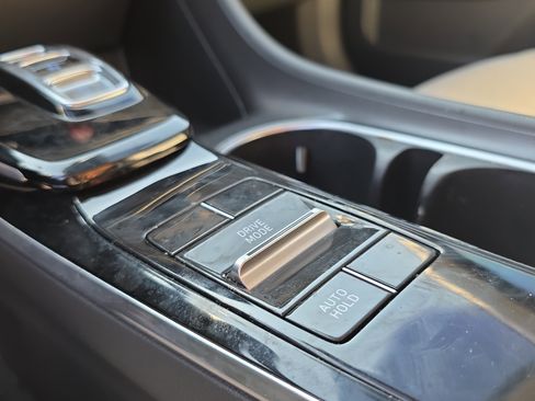 Used 2021 Hyundai Sonata SEL FWD image 31
