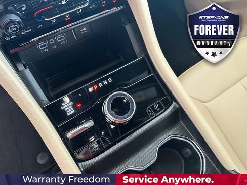 Used 2024 Jeep Grand Cherokee Limited 4xe AWD/4WD image 28