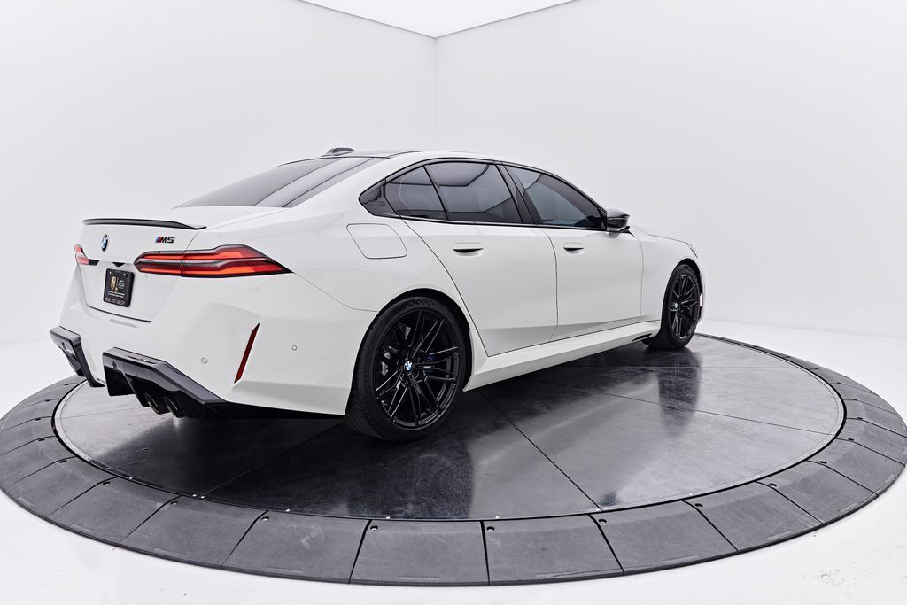 Used 2026 BMW M5 w/ Carbon Package AWD/4WD image 13