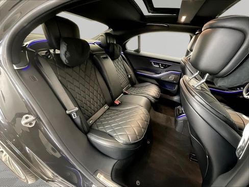 Certified 2022 Mercedes-Benz S 580 4MATIC Sedan image 25