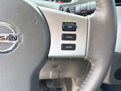 Used 2016 Nissan Frontier SV w/ SV Value Truck Package RWD image 16