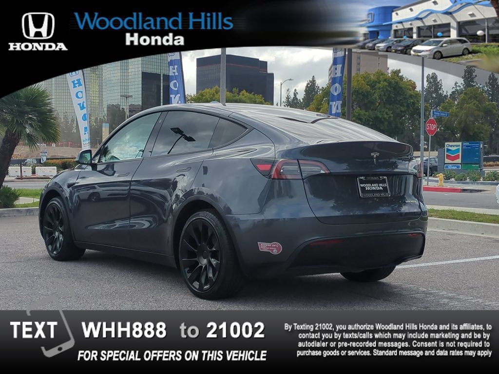 Used 2022 Tesla Model Y Long Range AWD/4WD image 7