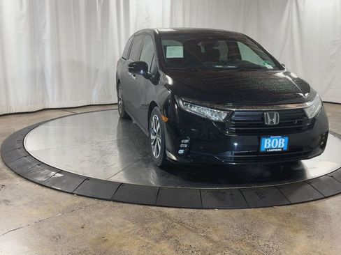 Used 2022 Honda Odyssey Touring image 3