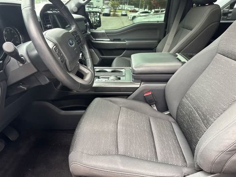 Used 2022 Ford F150 XLT w/ Equipment Group 302A High RWD image 8