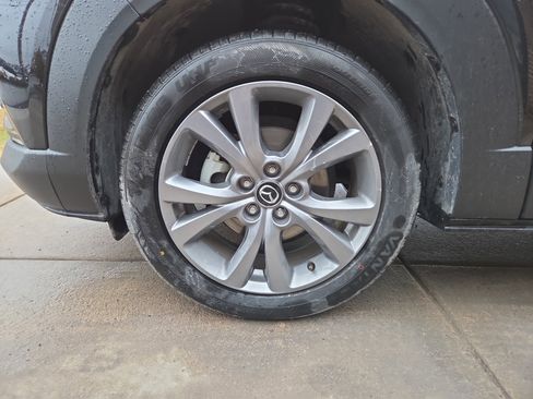 Used 2025 MAZDA CX-30 AWD 2.5 S w/ Preferred Package image 11