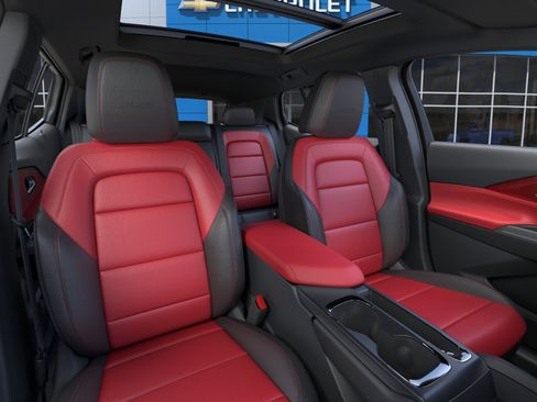 New 2025 Chevrolet Equinox EV RS w/ Convenience Package II FWD image 43