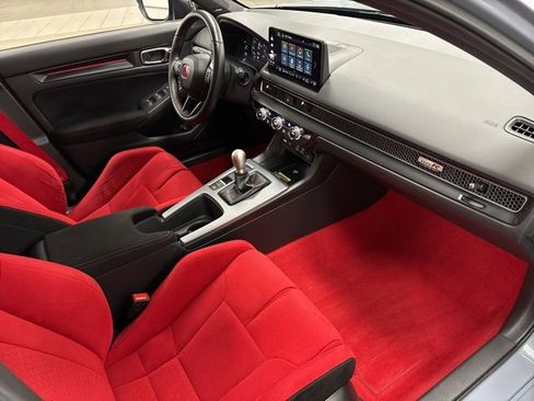 Used 2024 Honda Civic Type R image 10