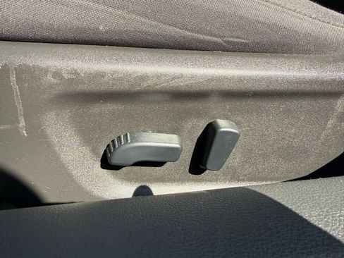 Used 2024 Nissan Altima 2.5 SV image 30