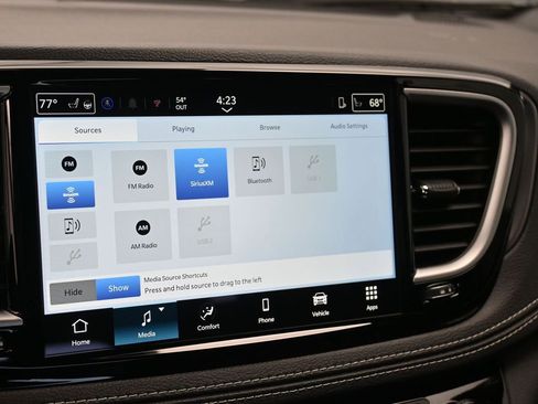 New 2026 Chrysler Pacifica Select image 26