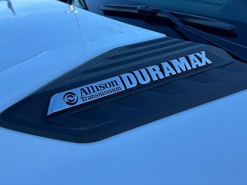 New 2026 Chevrolet Silverado 3500 High Country w/ High Country Premium Package image 13