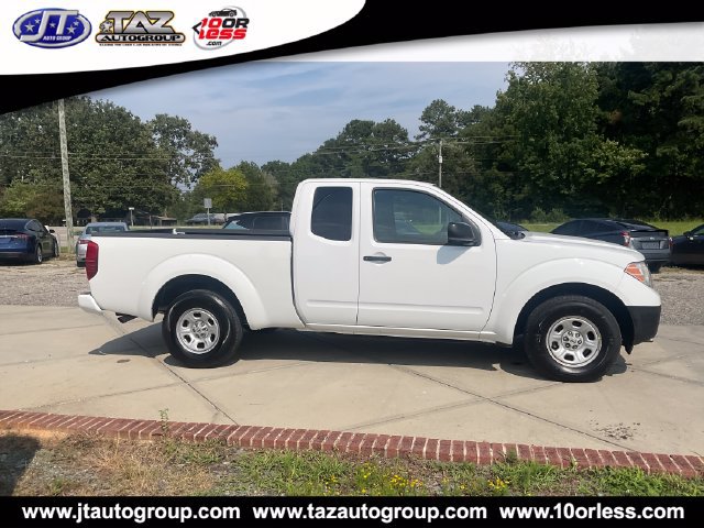 Used 2010 Nissan Frontier XE w/ XE Preferred Pkg RWD image 8