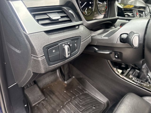 Used 2018 BMW X2 xDrive28i w/ Convenience Package AWD/4WD image 22