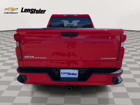 Used 2024 Chevrolet Silverado 1500 Custom image 4