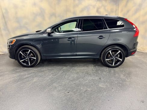 Used 2016 Volvo XC60 T6 R-Design Platinum w/ Climate Package image 3