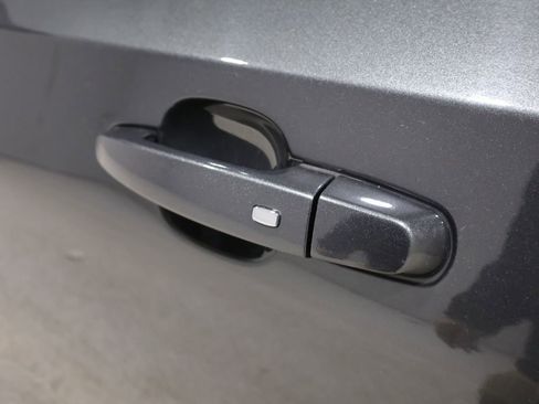 Used 2020 GMC Terrain SLT image 10