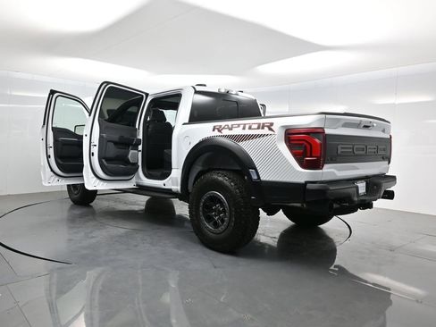 Used 2025 Ford F150 Raptor AWD/4WD image 39