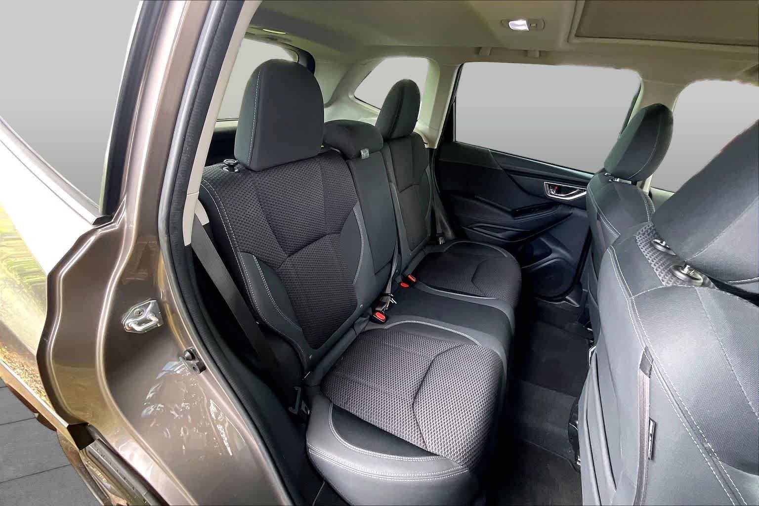 Used 2023 Subaru Forester Premium AWD/4WD image 50