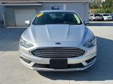 Used 2018 Ford Fusion SE image 2