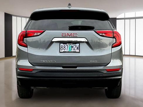 Used 2021 GMC Terrain SLE AWD/4WD image 6