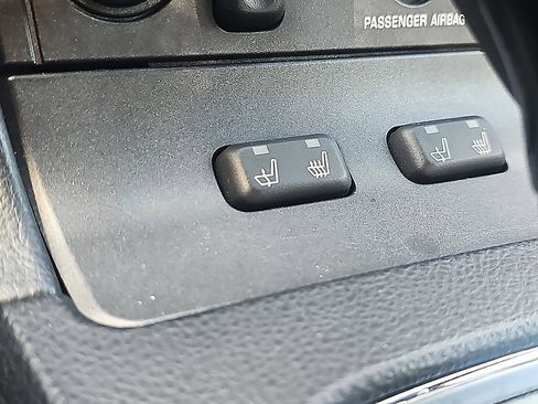 Used 2003 Ford Thunderbird RWD image 24