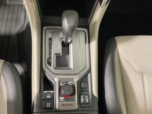 Used 2023 Subaru Forester Premium image 30