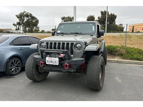 Used 2021 Jeep Wrangler Unlimited Sport AWD/4WD image 3