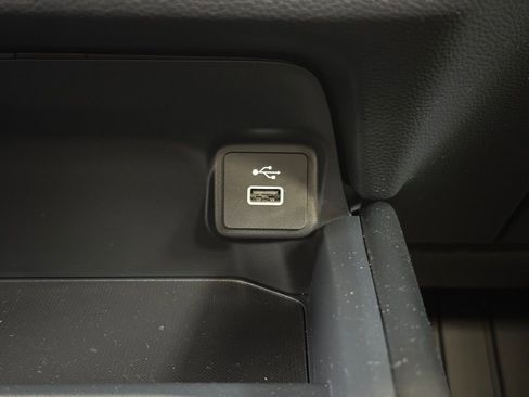 Used 2023 Honda HR-V Sport image 32