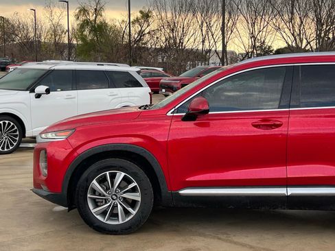 Used 2020 Hyundai Santa Fe SEL w/ Convenience Package image 7