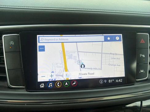 Used 2023 Buick Enclave Premium FWD image 12