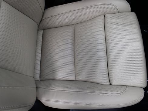 Used 2021 Polestar Polestar 2 image 32