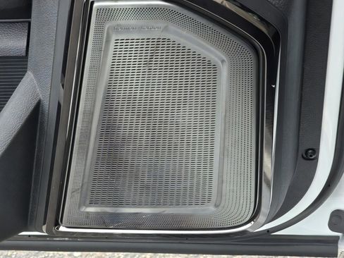 New 2026 RAM 2500 Limited image 32